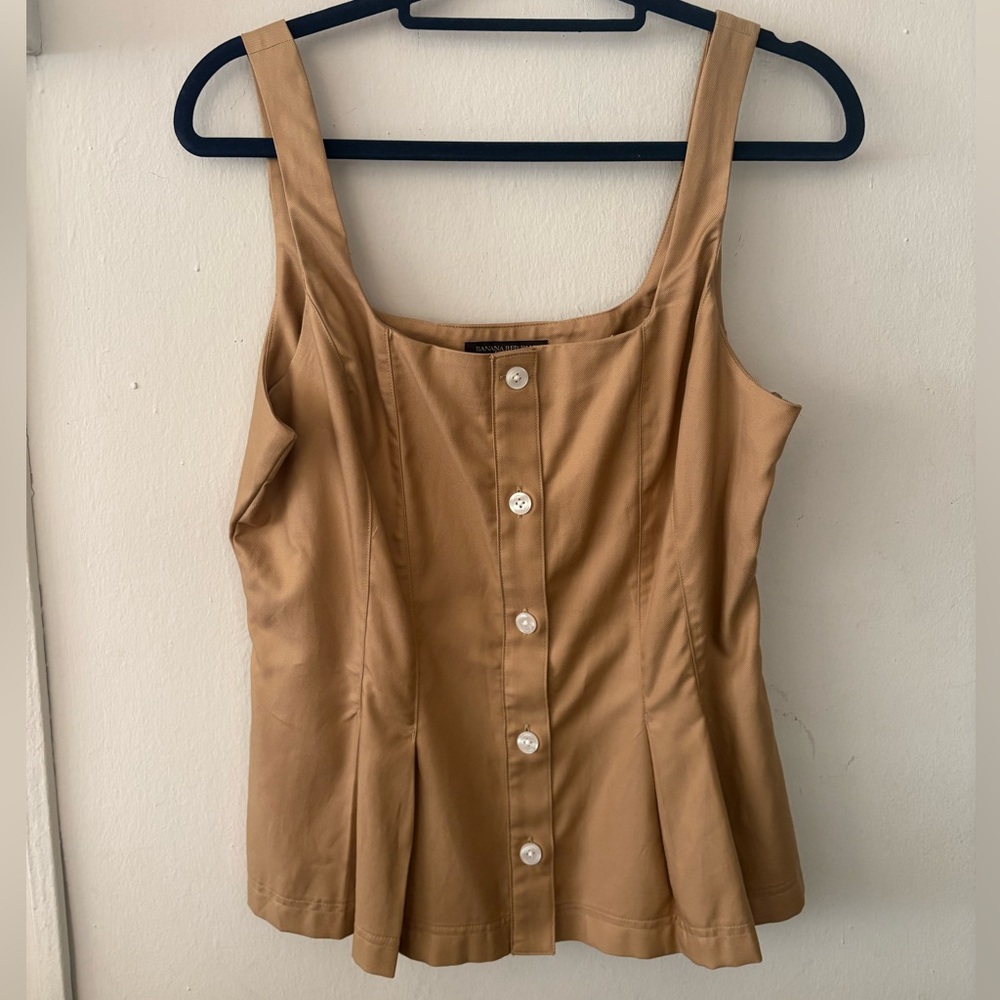 Banana Republic button flare top